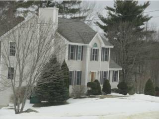 61 Robinson Ln, Barrington, NH 03825 exterior