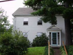43 Oak St, Newton, MA 02464 exterior