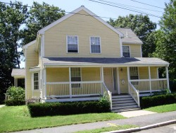 9 Wade St, Newton, MA 02461 exterior