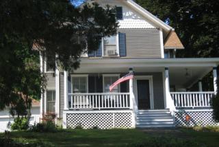 8 Clifton St, Seymour, CT 06483 exterior