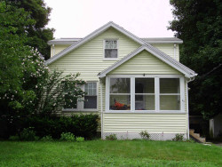 63 Charlemont St, Newton, MA 02461 exterior