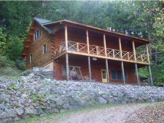 31 Granite Ledge Rd, Thornton, NH 03285 exterior