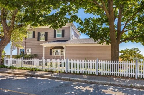 151 Bass Point Rd, Nahant, MA 01908 exterior