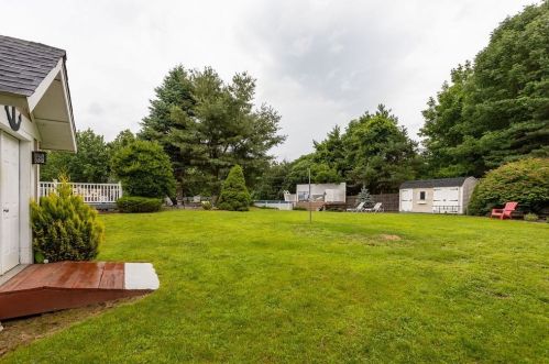 860 Pleasant St, Worcester, MA 01602 exterior