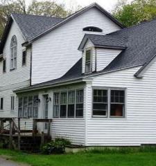 14 Hobart St, Exeter, NH 03833 exterior