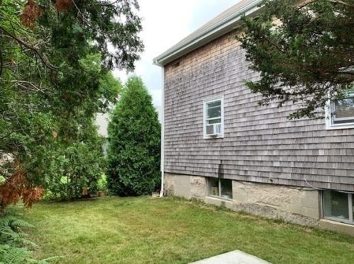 3 Norton Ct, New Bedford, MA 02740 exterior