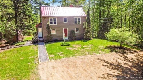 3290 Belfast Ave, Augusta, ME 04330 exterior