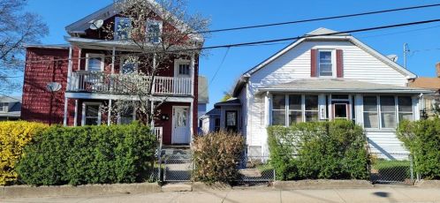 404 Transit St, Woonsocket, RI 02895 exterior