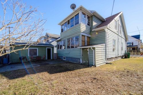 26 Charbonneau Ter, Chicopee, MA 01013 exterior