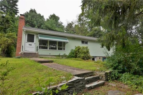 390 Read St, Seekonk, MA 02771 exterior