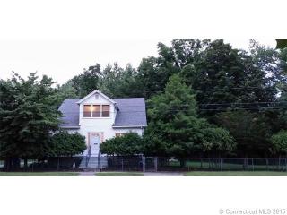 14 Barnes St, Bristol, CT 06010 exterior