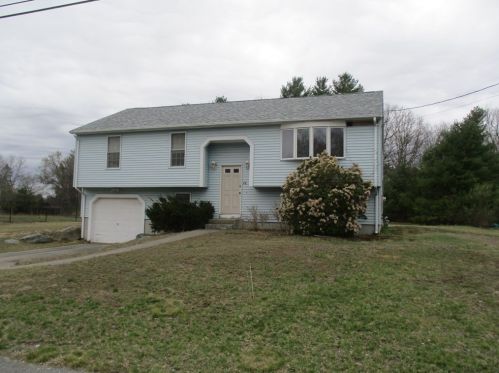 40 Par Pl, Taunton, MA 02780 exterior