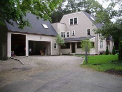 31 Pilgrim Rd, Newton, MA 02468 exterior