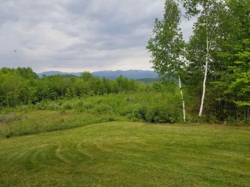 42 Loft Cir, Campton, NH 03223 exterior
