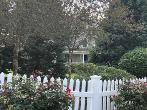 1 Pineo Farms Rd, Seabrook, NH 03874 exterior