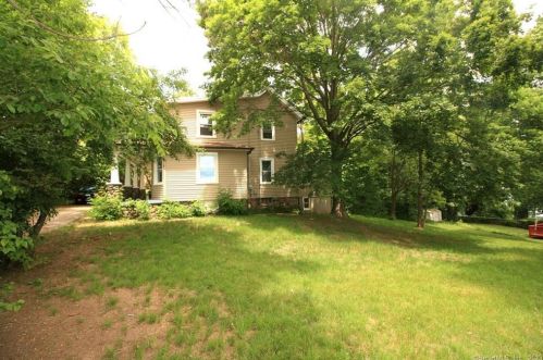 29 Dallas Ave, Waterbury, CT 06705 exterior