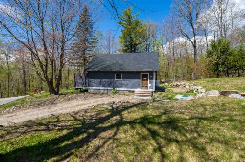 31 Franconia Dr, New Durham, NH 03855 exterior