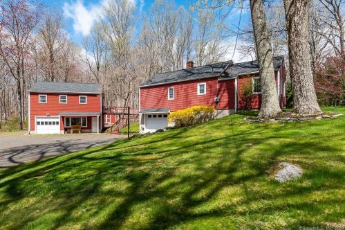 129 Chittenden Rd, Deep River, CT 06419 exterior