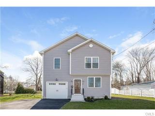 685 Orchard St, Bridgeport, CT 06611 exterior