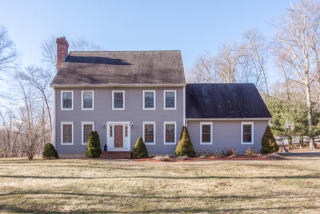 34 Tannery Hill Ln, Hebron, CT 06248 exterior