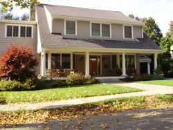 31 Hobart Rd, Newton, MA 02459 exterior