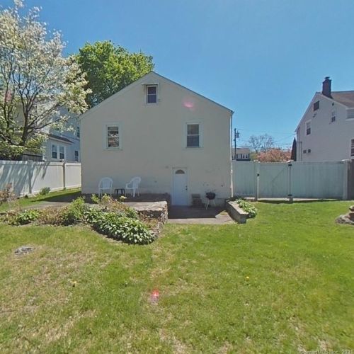 27 Francis Ave, Stamford, CT 06905 exterior