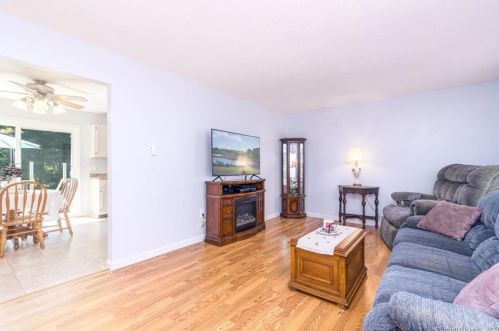 434 Putnam Pike, Killingly, CT 06241 exterior