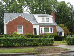 17 Barbara Rd, Newton, MA 02465 exterior