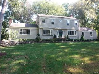 1260 Galloping Hill Rd, Fairfield, CT 06824 exterior