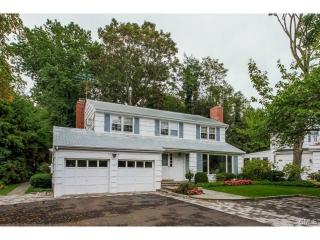 171 Riverside Ave, Riverside, CT 06878 exterior