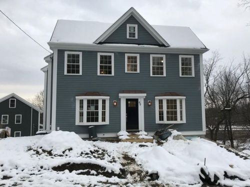 60 Pleasant View Rd, Arlington, MA 02476 exterior