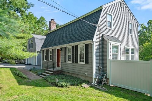 179 Baldwin Rd, Billerica, MA 01821 exterior