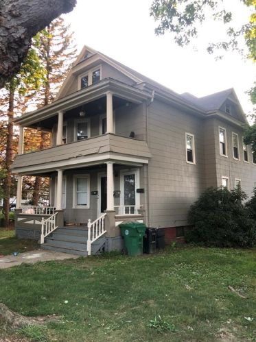 22 Sachem St, Chicopee, MA 01013 exterior