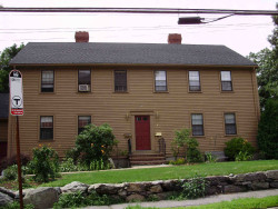 7 Oak St, Newton, MA 02464 exterior