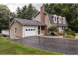 5 Old Coach Rd, Hudson, NH 03051 exterior