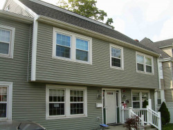 47 Park St, Newton, MA 02458 exterior