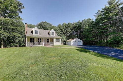 97 Pine Orchard Rd, Glocester, RI 02814 exterior