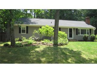 40 Trailsend Dr, Collinsville, CT 06019 exterior