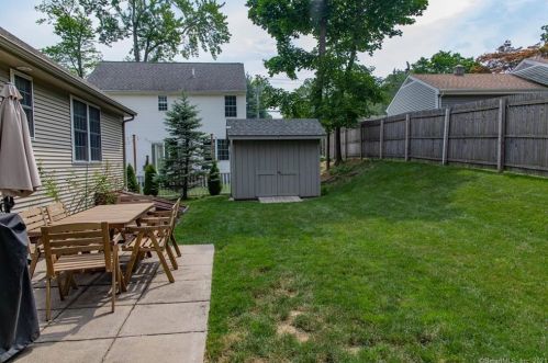 12 Aimee Ln, New Britain, CT 06052 exterior