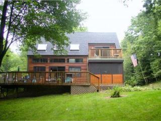 16 Old Lee Rd, Newfields, NH 03856 exterior