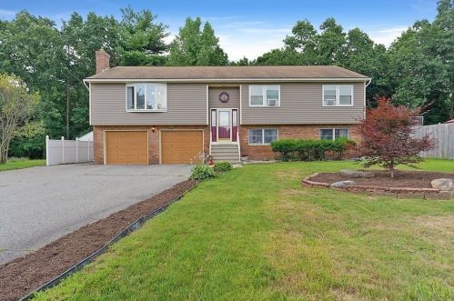 203 Starling Rd, Springfield, MA 01119 exterior
