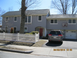 14 Sherrin Rd, Newton, MA 02462 exterior