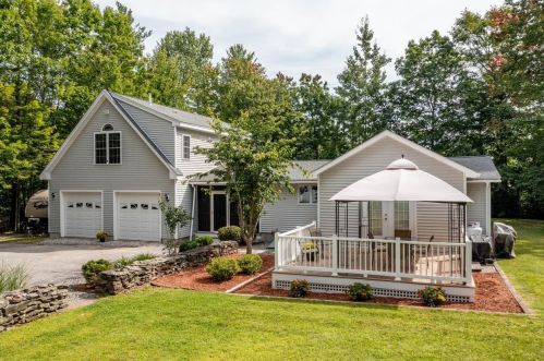 10 Scott Ln, Deerfield, NH 03037 exterior