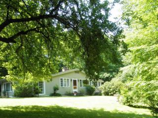 12 Dugan Rd, Kent, CT exterior