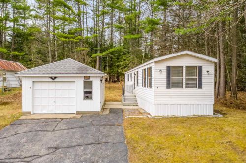 7 Minerva Ln, Keene, NH 03431 exterior