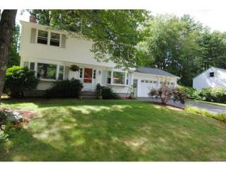 4 Chatham St, Nashua, NH 03063 exterior