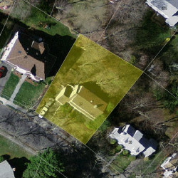 32 Indian Ridge Rd, Newton, MA 02459 aerial view