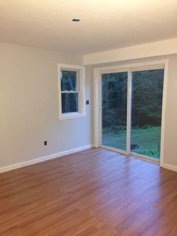 55 Barre Rd, Athol, MA 01331 exterior