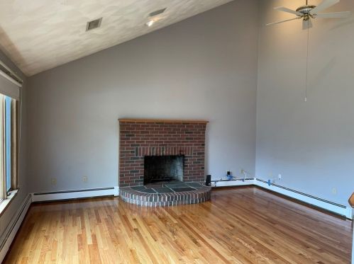 8 Dexter St, Methuen, MA 01844 exterior