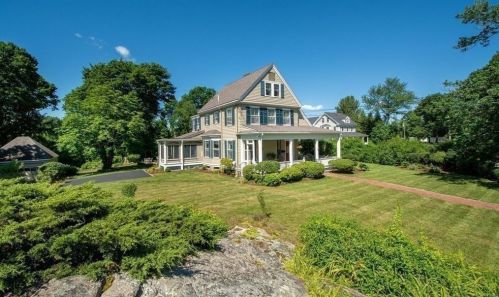 59 Ripley Rd, Cohasset, MA 02025 exterior